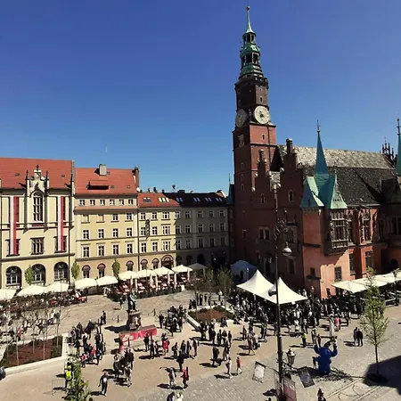 Nowy Z Oszalamiajacym Widokiem Na Rynek 公寓 弗罗茨瓦夫