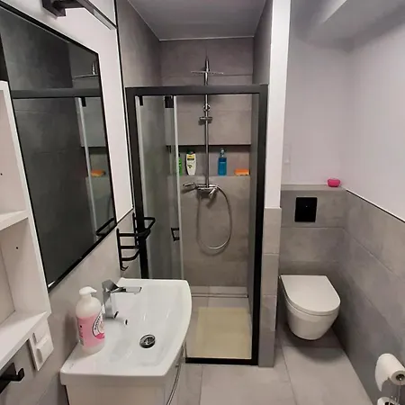 Nowy 40 M2 Z Oszalamiajacym Widokiem Na Rynek *