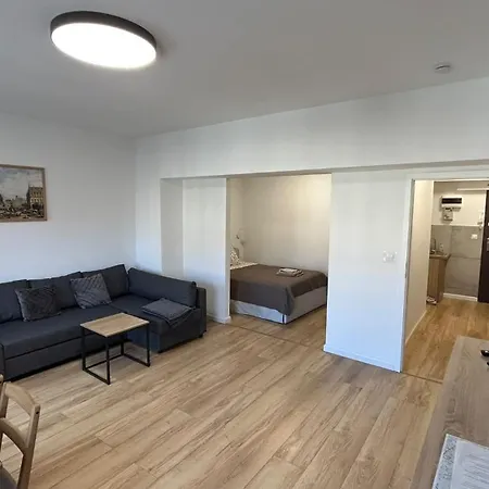 Nowy Z Oszałamiającym Widokiem Na Rynek Apartament *